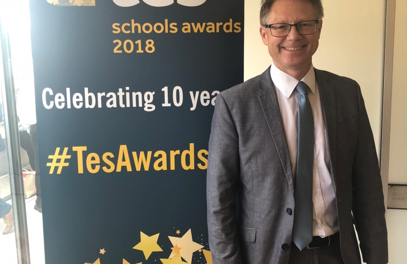 David Morris MP TES awards 